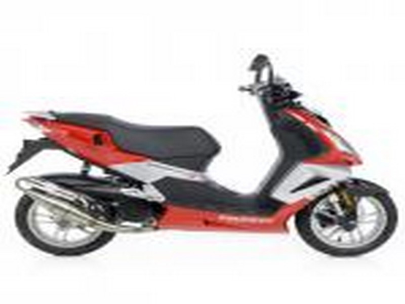 LEO VINCE  "HAND MADE  TT" - PEUGEOT JET FORCE 50 TDSI i.e./JET FORCE C-TECH 50