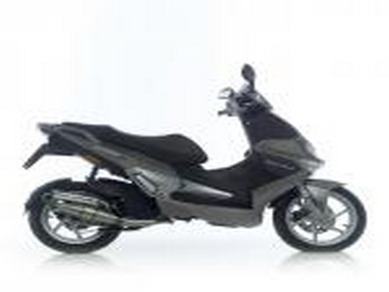 LEO VINCE  "HAND MADE  TT" PIAGGIO / DERBI / GILERA